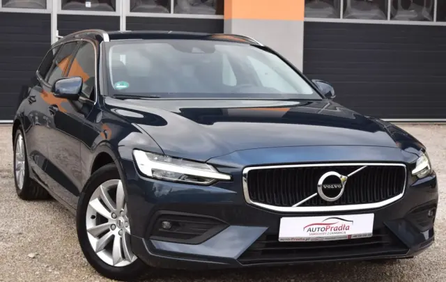 VOLVO V60 D3 Geartronic Momentum Pro
