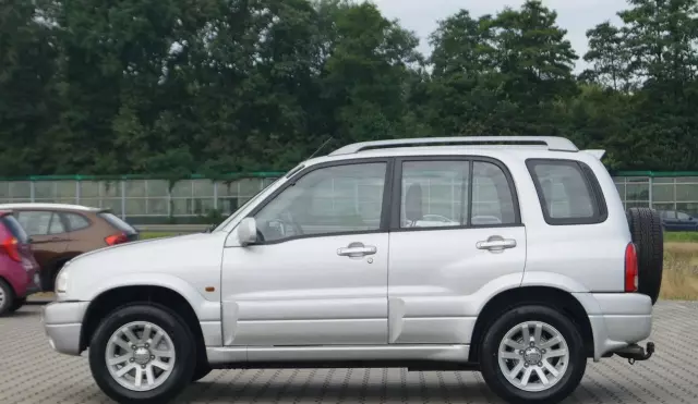 SUZUKI Grand Vitara 