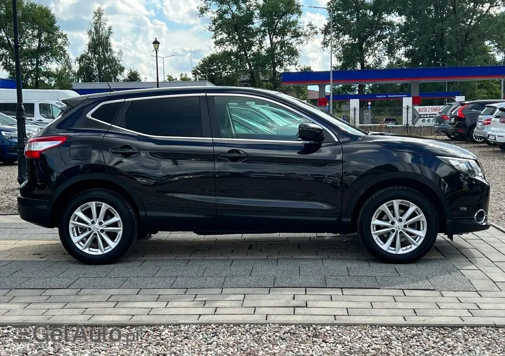 NISSAN Qashqai 1.2 DIG-T Xtronic TEKNA