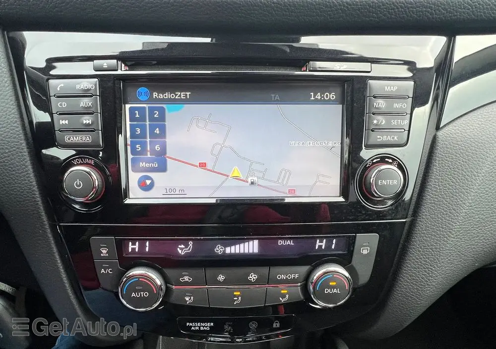 NISSAN Qashqai 1.2 DIG-T Xtronic TEKNA