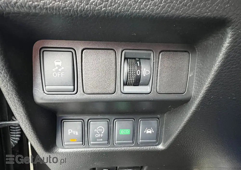 NISSAN Qashqai 1.2 DIG-T Xtronic TEKNA