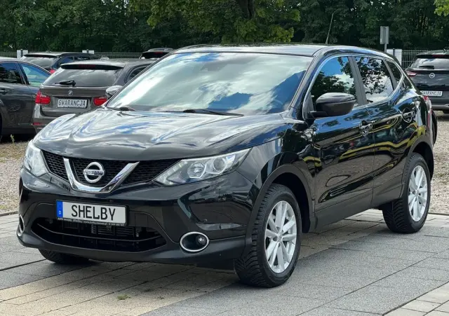 NISSAN Qashqai 1.2 DIG-T Xtronic TEKNA