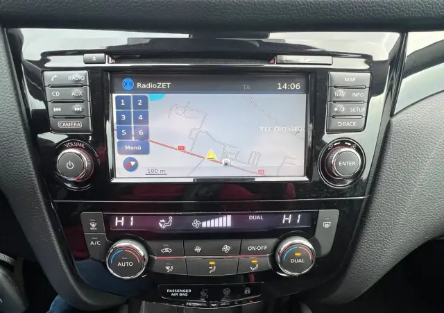 NISSAN Qashqai 1.2 DIG-T Xtronic TEKNA