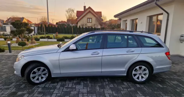 MERCEDES-BENZ Klasa C 200 CDI Classic