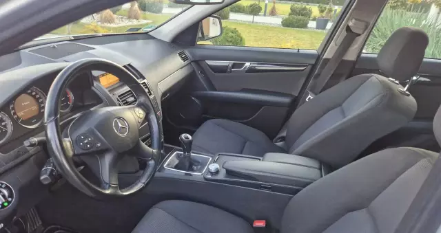 MERCEDES-BENZ Klasa C 200 CDI Classic