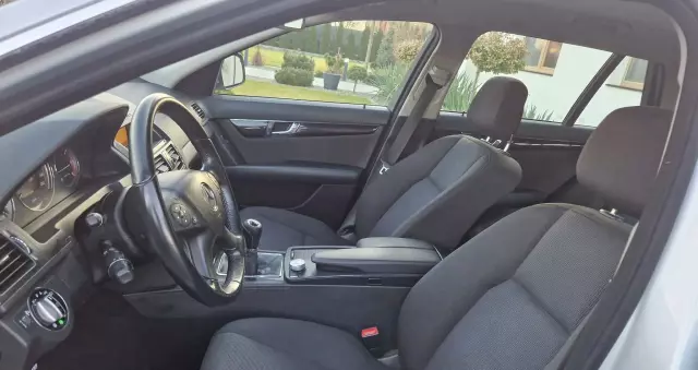 MERCEDES-BENZ Klasa C 200 CDI Classic