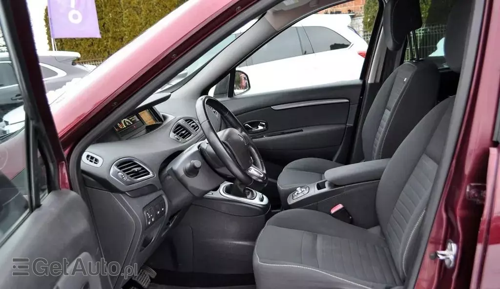 RENAULT Grand Scenic 