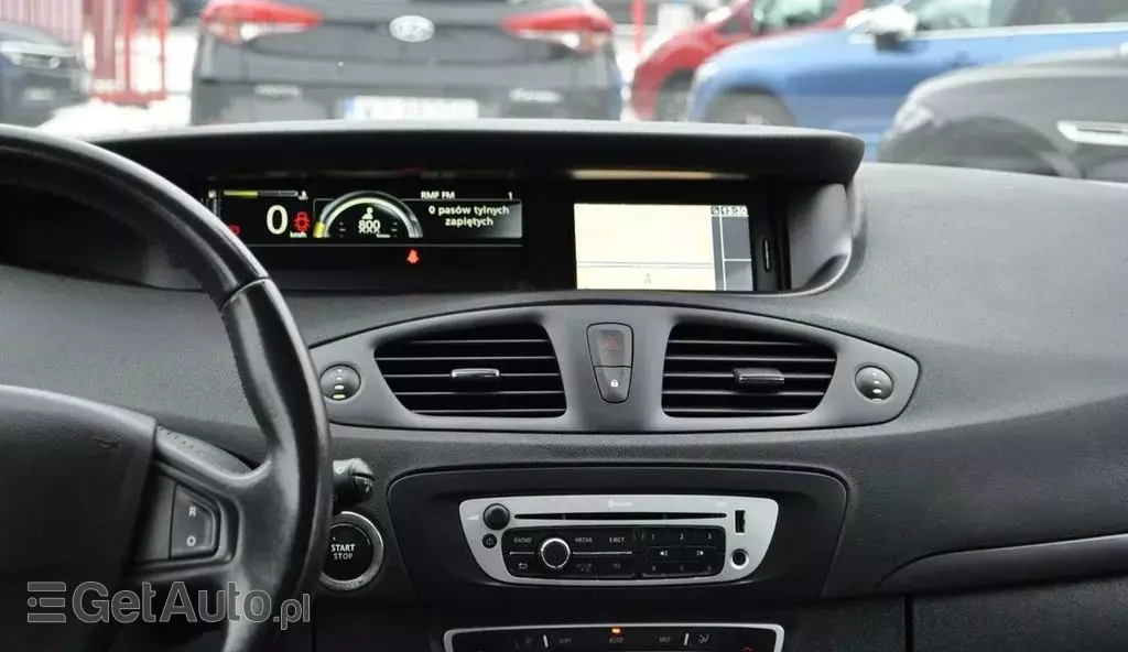 RENAULT Grand Scenic 