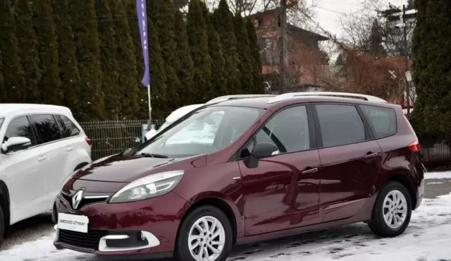 RENAULT Grand Scenic 