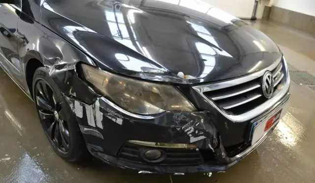 VOLKSWAGEN Passat Cc 