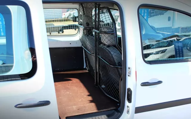 RENAULT Kangoo Maxi Van Furgon L2 