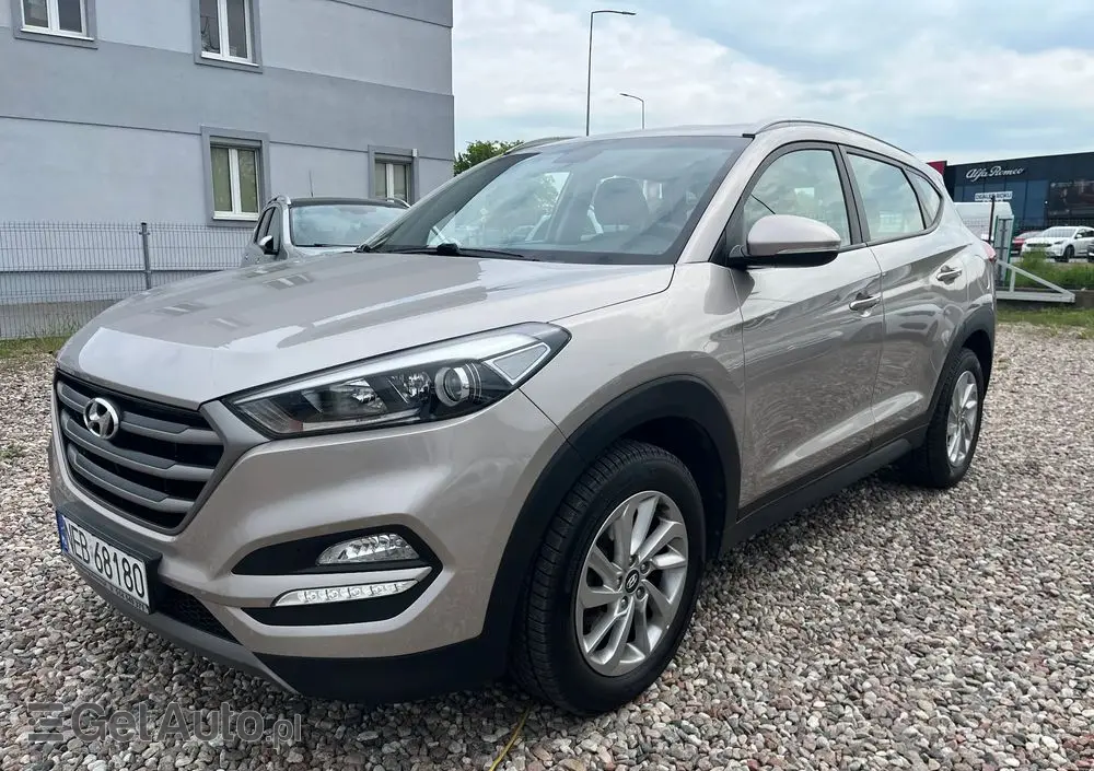 HYUNDAI Tucson 