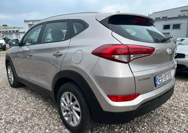 HYUNDAI Tucson 