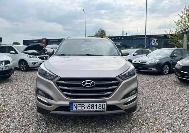 HYUNDAI Tucson 