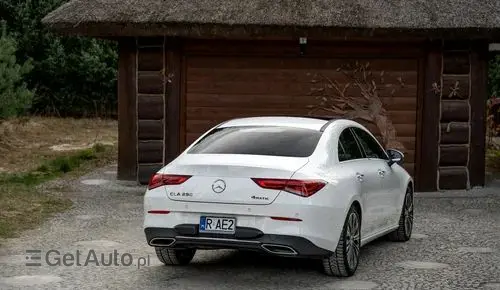 MERCEDES-BENZ CLA 