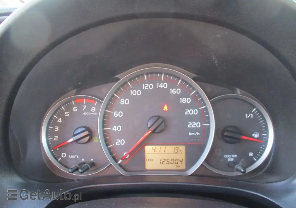 TOYOTA Yaris 1.0 Luna