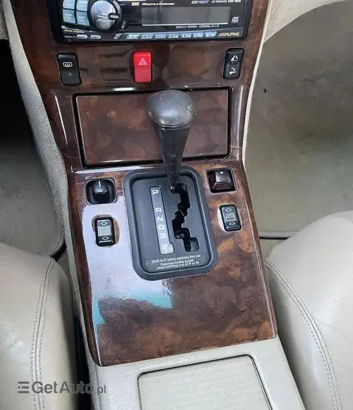 MERCEDES-BENZ SL 