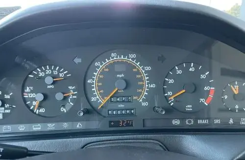 MERCEDES-BENZ SL 