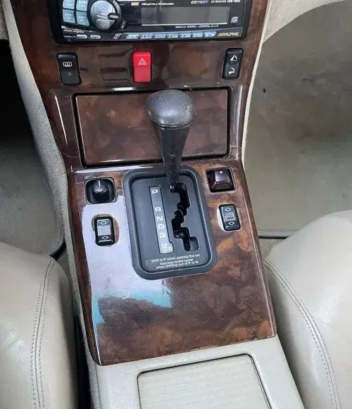 MERCEDES-BENZ SL 