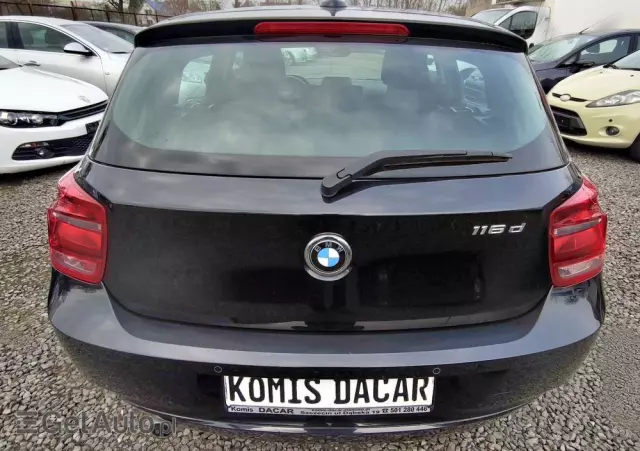 BMW Seria 1 116d Sport Line