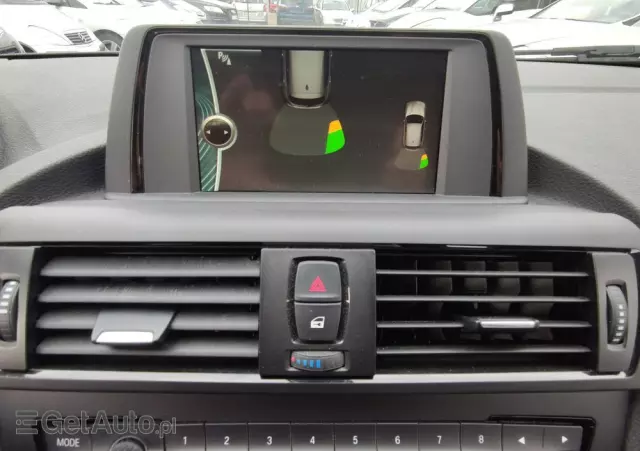 BMW Seria 1 116d Sport Line