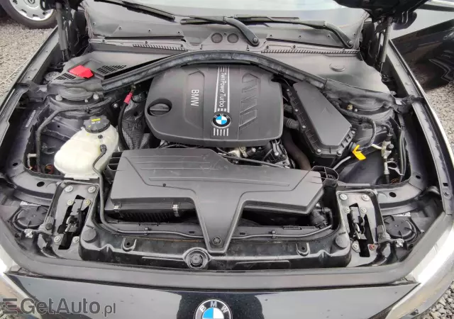 BMW Seria 1 116d Sport Line