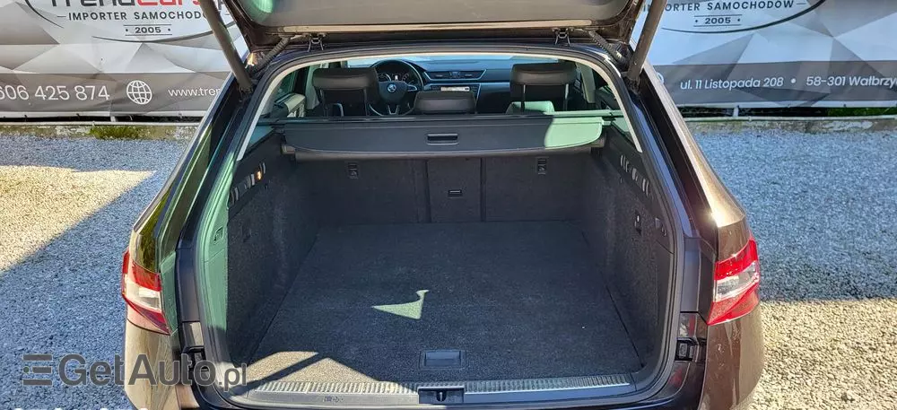 SKODA Superb 2.0 TDI 4x4 DSG Premium Edition