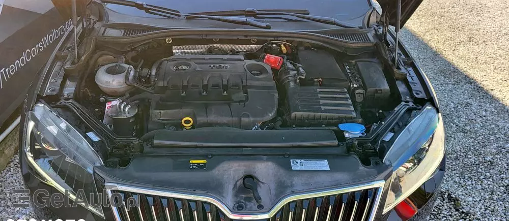 SKODA Superb 2.0 TDI 4x4 DSG Premium Edition