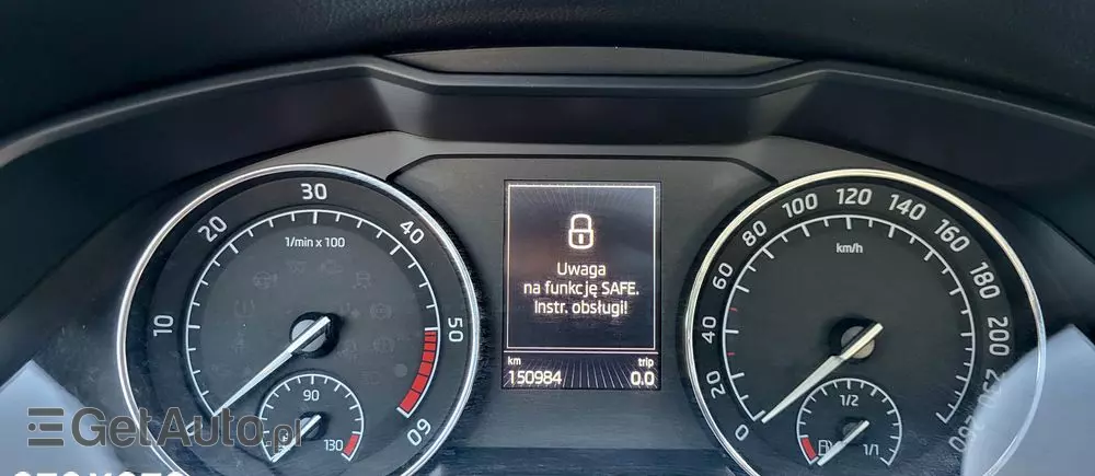 SKODA Superb 2.0 TDI 4x4 DSG Premium Edition