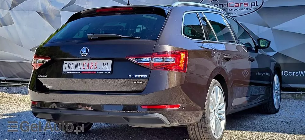 SKODA Superb 2.0 TDI 4x4 DSG Premium Edition