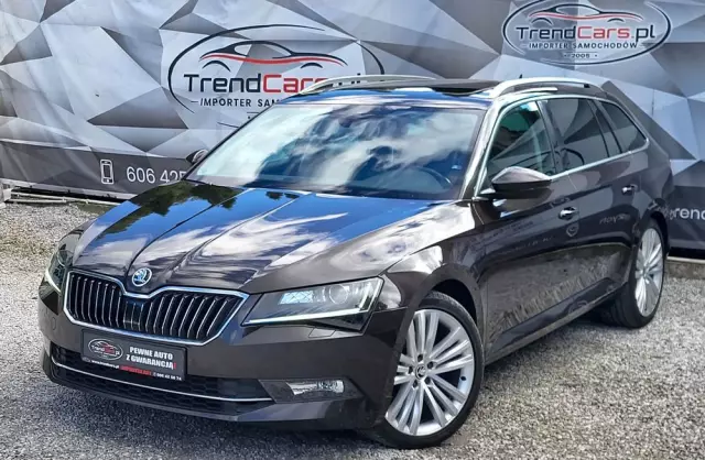SKODA Superb 2.0 TDI 4x4 DSG Premium Edition