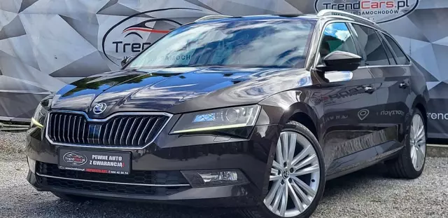 SKODA Superb 2.0 TDI 4x4 DSG Premium Edition