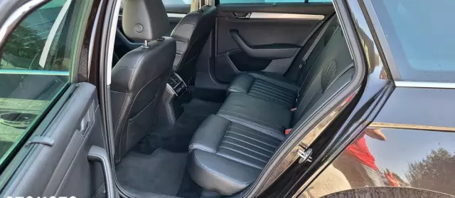 SKODA Superb 2.0 TDI 4x4 DSG Premium Edition