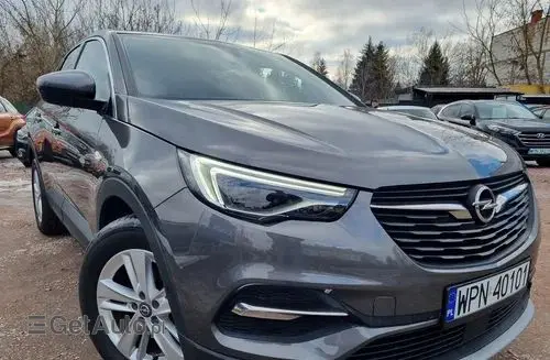 OPEL Grandland 