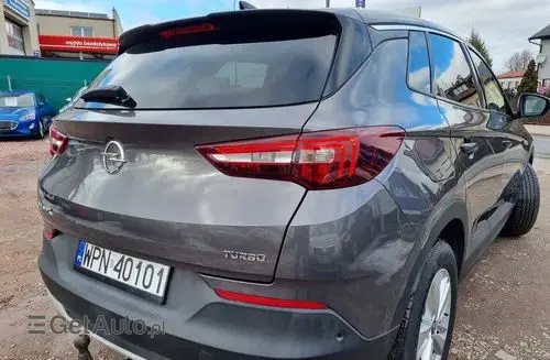 OPEL Grandland 