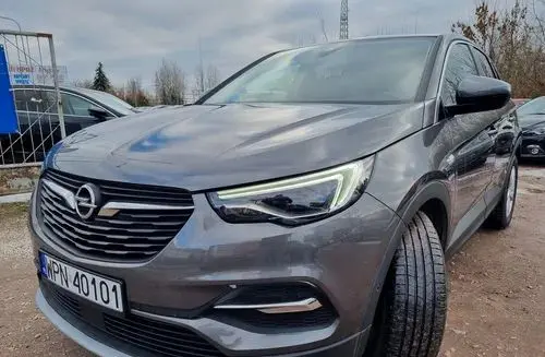 OPEL Grandland 