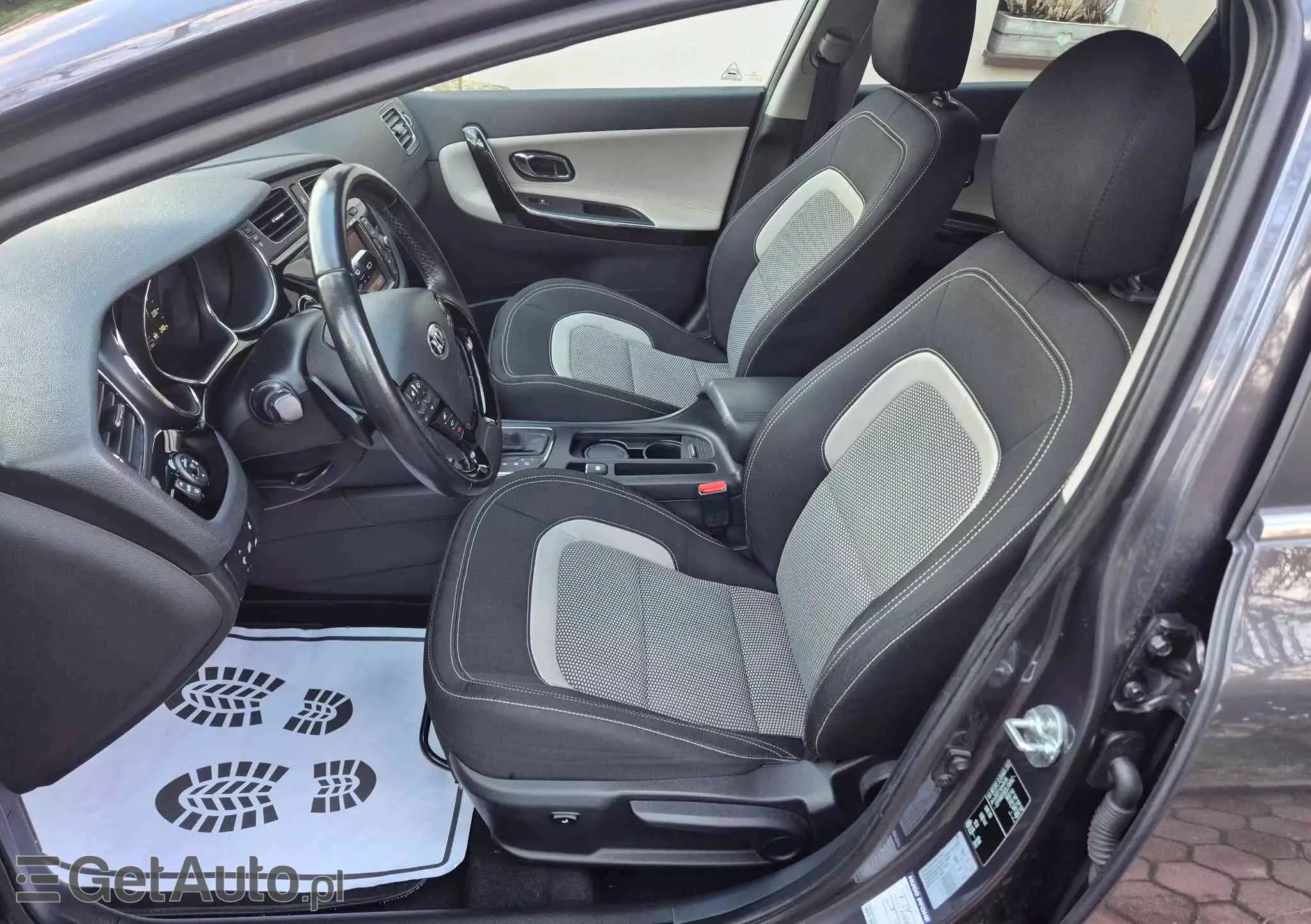 KIA Ceed 1.6 GDI DCT SW Spirit