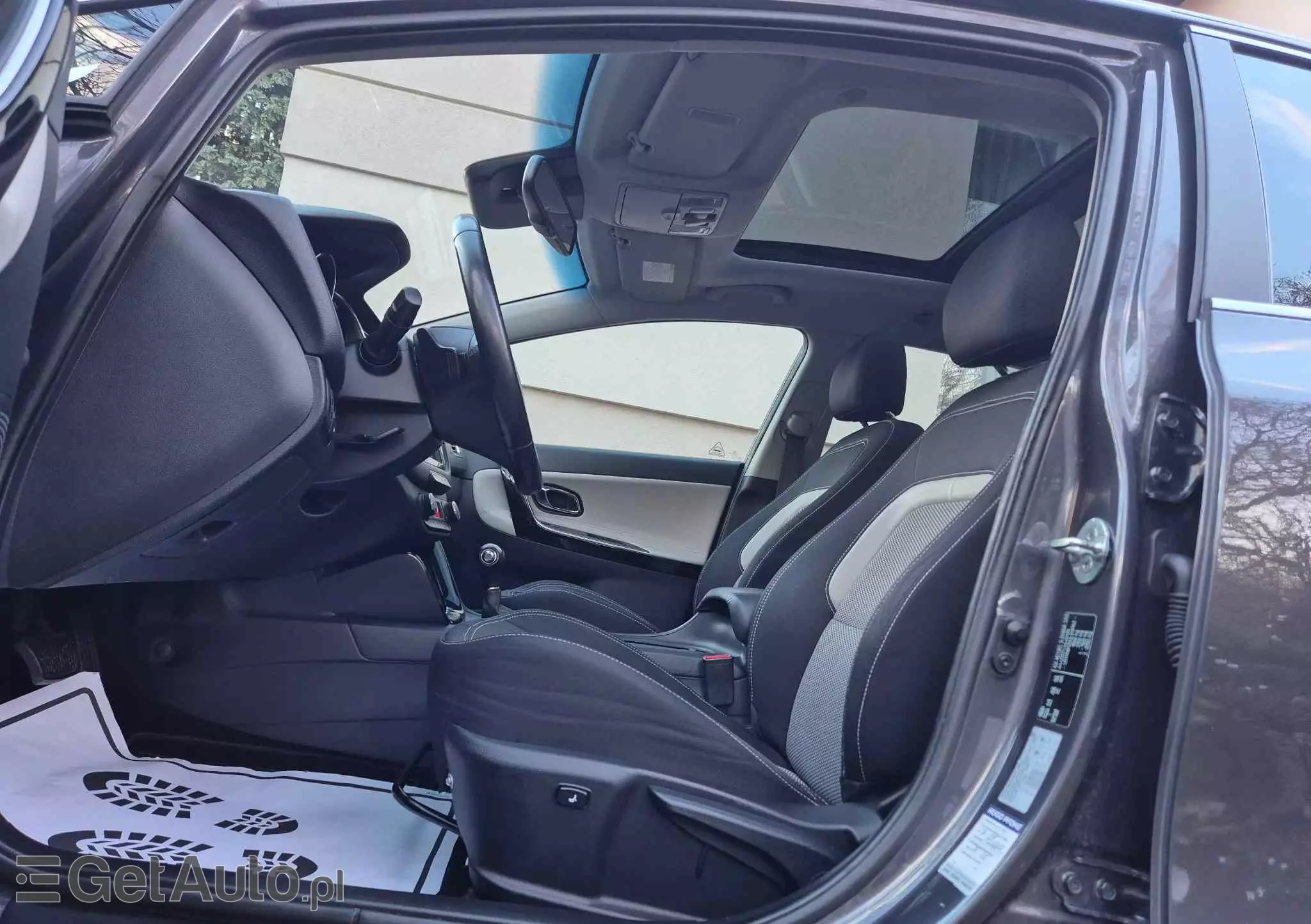 KIA Ceed 1.6 GDI DCT SW Spirit