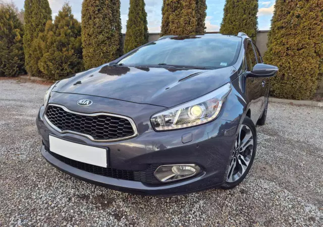 KIA Ceed 1.6 GDI DCT SW Spirit