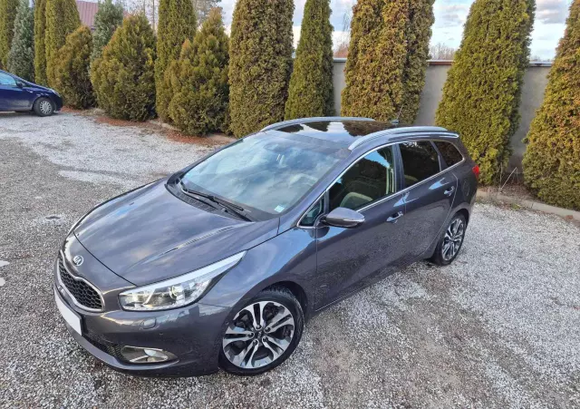 KIA Ceed 1.6 GDI DCT SW Spirit