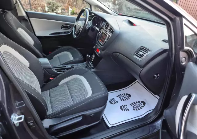 KIA Ceed 1.6 GDI DCT SW Spirit