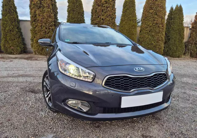 KIA Ceed 1.6 GDI DCT SW Spirit