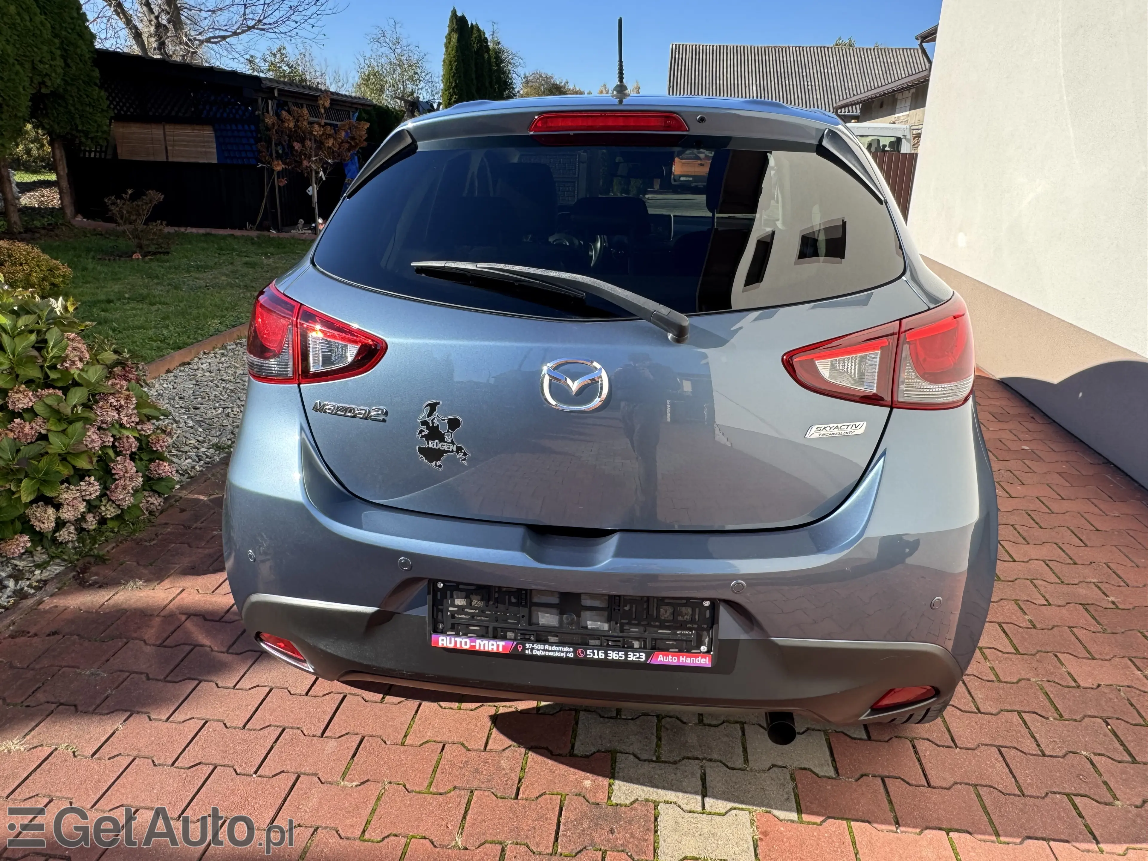 MAZDA 2 SkyGo