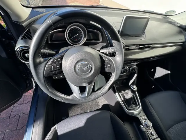 MAZDA 2 SkyGo