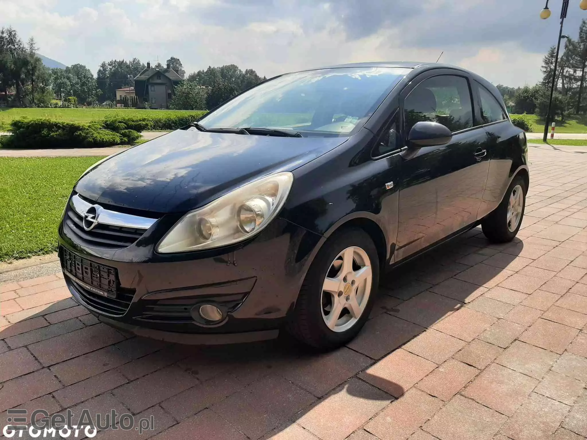 OPEL Corsa 1.4 16V Catch me now
