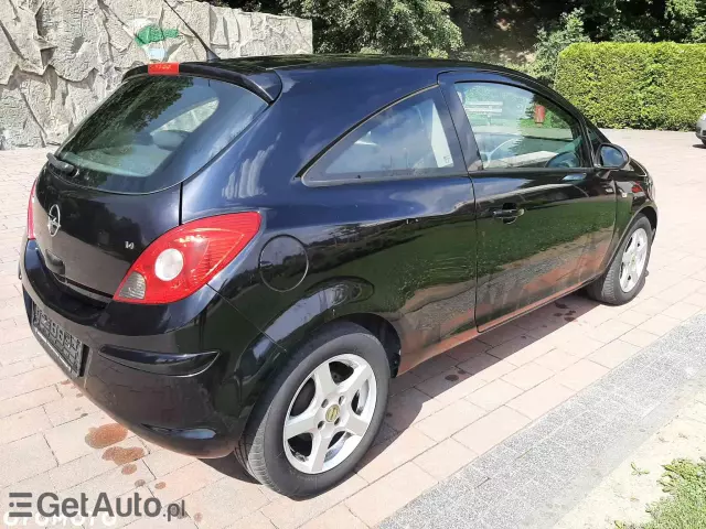 OPEL Corsa 1.4 16V Catch me now