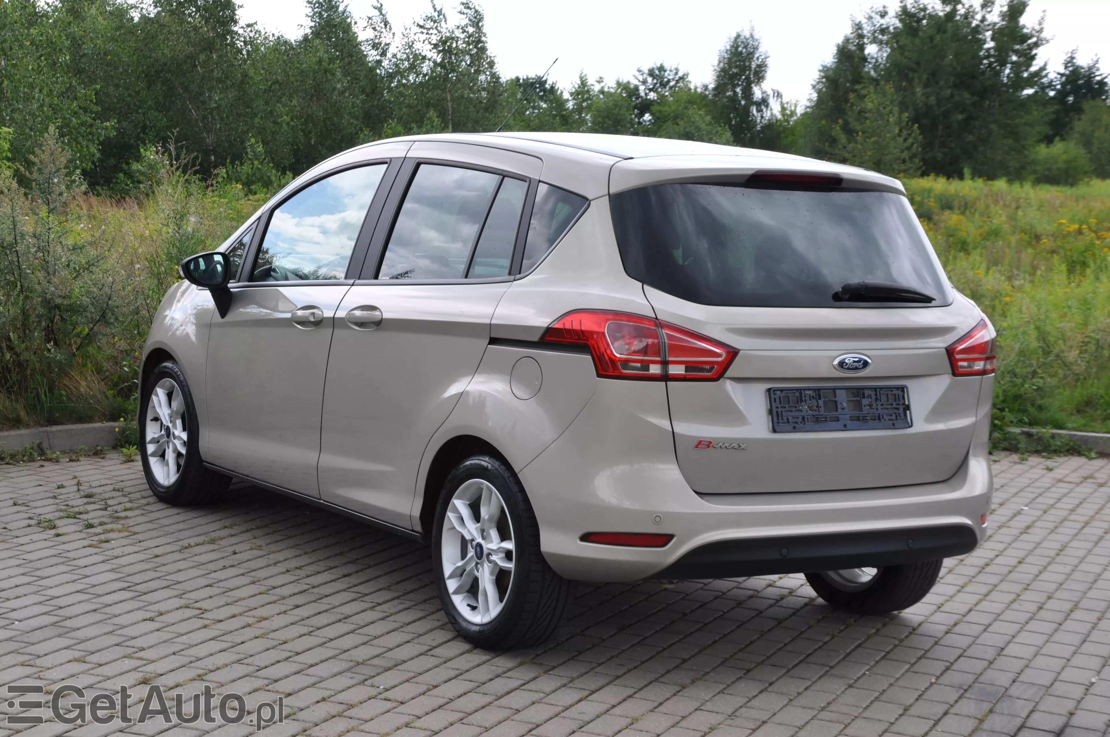 FORD B-Max Titanium