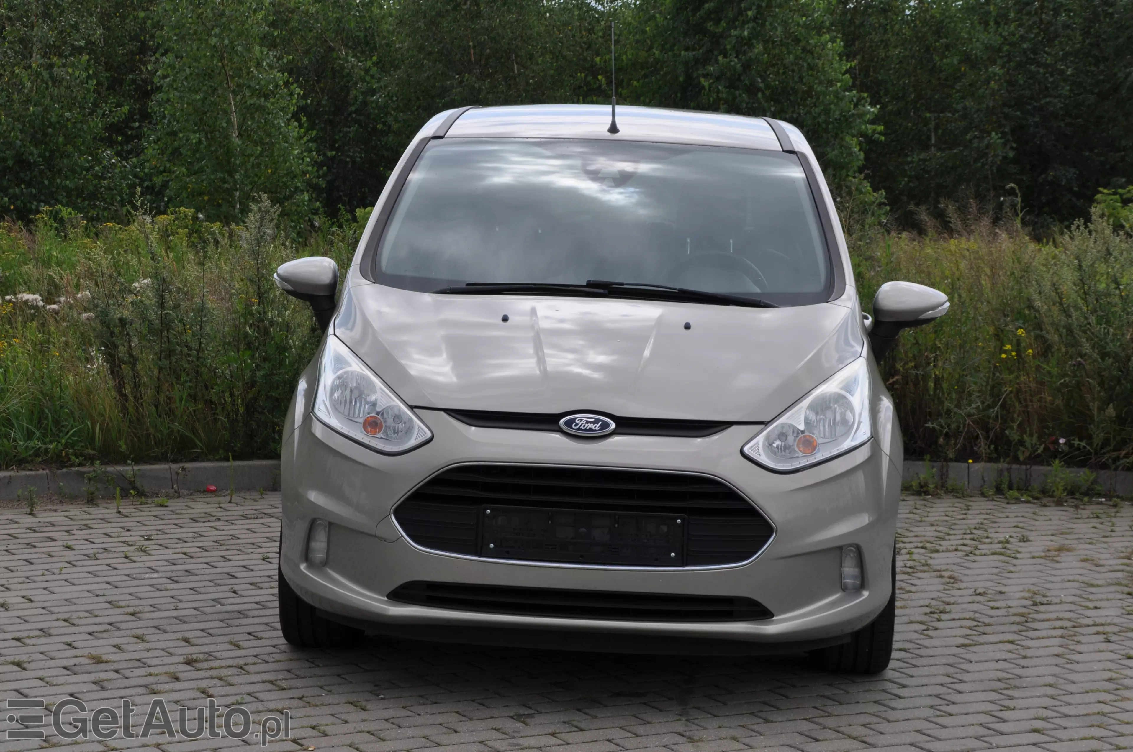 FORD B-Max Titanium