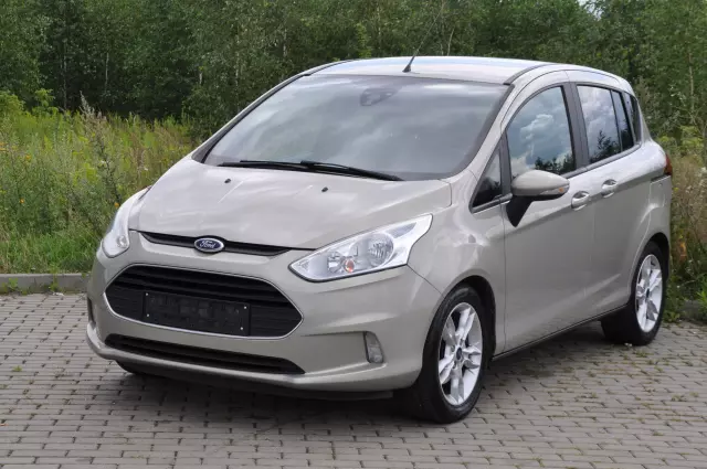 FORD B-Max Titanium