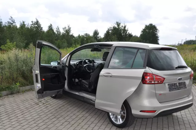 FORD B-Max Titanium